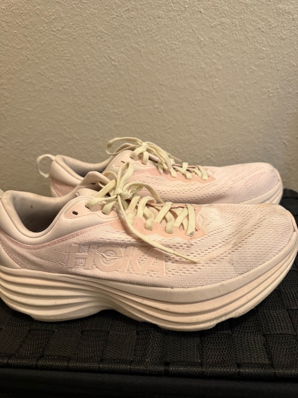 Hoka One One W Bondi 8 Pink and Black Shoe Interior Label - Picture 6 of 6